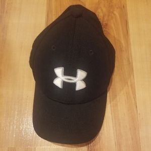 Boys S/M Under Armour Hat